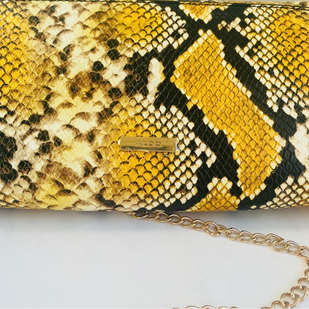 NWT Aldo Yellow Black Snake-Print Crossbody Clutch - Picture 5 of 6